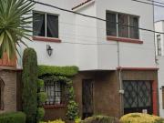 Casa en Venta en Colonia Claveria, Azcapotzalco