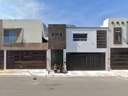 Casa en Venta en Colonia Cumbres Elite 8o Sector,...