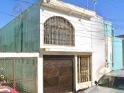 CASA EN VENTA EN COLONIA HACIENDA LOS PORTALES,...