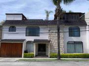 CASA EN VENTA EN COLONIA JARDIN CON TERRAZA Y JACUZZI EN...