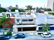 Casa en venta en colonia Juan Manuel, zona Monraz,...