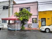 CASA EN VENTA EN COLONIA SANTA TERESITA