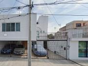 Casa en Venta en Colonia Villa de Cuemanco, Tlalpan CDMX