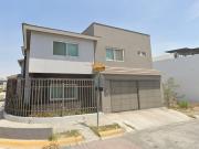 Casa en venta en Colonial Cumbres, Monterrey, Nuevo León