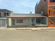 CASA EN VENTA EN COMAS