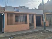 CASA EN VENTA EN COMAS