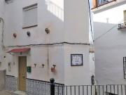 Casa en venta en Cómpeta. Casa de pueblo para reformar...