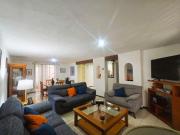 CASA EN VENTA EN COND. PALOMAS, ATRAS DEL TEC DE MTY EN...