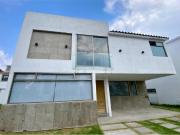 Casa en venta en Condado del Valle, Metepec, México