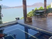 CASA EN VENTA EN CONDOMINIO CON ACCESO AL LAGO