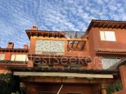 Casa en Venta en condominio con vista y acceso al lago