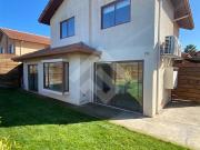 Casa en Venta en Condominio Don Bernardo