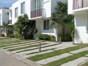 Casa en Venta en Condominio en Santiago, Manzanillo
