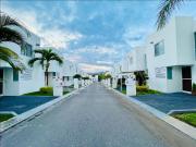 Casa en venta en condominio en Xochitepec Morelos