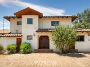 Casa en Venta en Condominio los Guindos