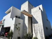 CASA EN VENTA EN CONDOMINIO MISIONES, SANTA FE