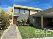 Casa en Venta en Condominio Peumayen