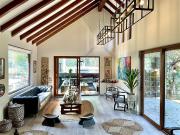 Casa en Venta en Condominio Polo Manquehue / Guay Guay