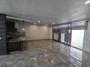 Casa en venta en condominio Punto Sur Este Residencial