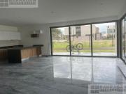 Casa en venta en condominio Santa Oliva, Lomas del...