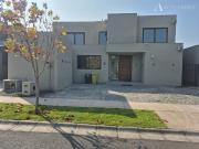 Casa en Venta en Condominio Valle de los Nogales