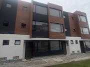 Casa en venta en Conjunto La Martina — Tumbaco, Quito