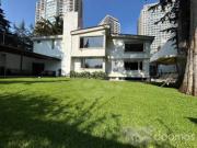 Casa en venta en Contadero, rodeada de arboles y cerca...