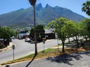 Casa en Venta en Contry frente a Parque