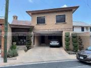 Casa en venta en Contry Sol, Guadalupe, Nuevo León