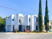 CASA EN VENTA EN CONTRY TESORO ZONA SUR CASA EN VENTA EN CONTRY TESORO ZONA SUR