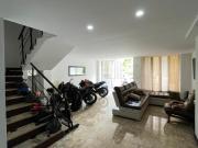 casa en venta en corales. Cod V16231