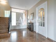 Casa en venta en Corbera de Llobregat. Espectacular...