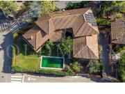 Casa en venta en Corbera de Llobregat. VEA EL TOUR...