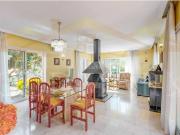 Casa en venta en Corbera de Llobregat. VEA EL TOUR...