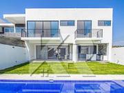 CASA EN VENTA EN CORINTO RESIDENCIAL