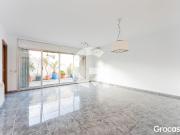 Casa en venta en Cornellà de Llobregat, Centre....