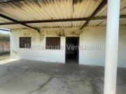 Casa en Venta en Coro Falcón 120 m2. 3 hab