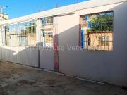 Casa en Venta en Coro Falcón 561 m2. 3 hab