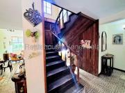 Casa en Venta en Coro Falcón 995 m2. 7 hab