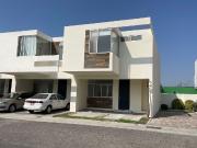 Casa en Venta en Corregidora