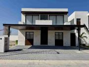 Casa en Venta en Corregidora, Querétaro