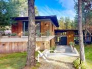 Casa en venta en Costa Esmeralda fondo libre