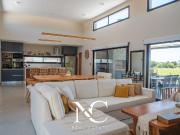 Casa en venta en Costa Esmeralda cancha de polo