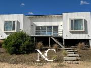 Casa en venta en Costa Esmeralda con fondo libre