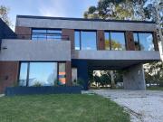 CASA EN VENTA EN COSTA ESMERALDA ECUESTRE 221