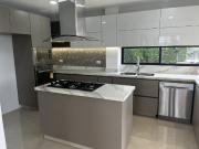 Casa En Venta En Cota En Vereda Parcelas, Cota V244801