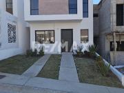 CASA EN VENTA EN COTO 84 RESIDENCIAL, VALLE SUR, TIJUANA
