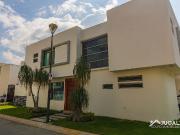 Casa en Venta en Coto Altamira, Av. Aviación, San Juan...