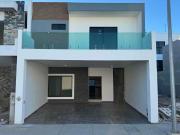 Casa en Venta en Coto Atlantico de 3 recamaras 3 baños