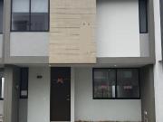 Casa en Venta en Coto en Av. Prolongación Mariano Otero